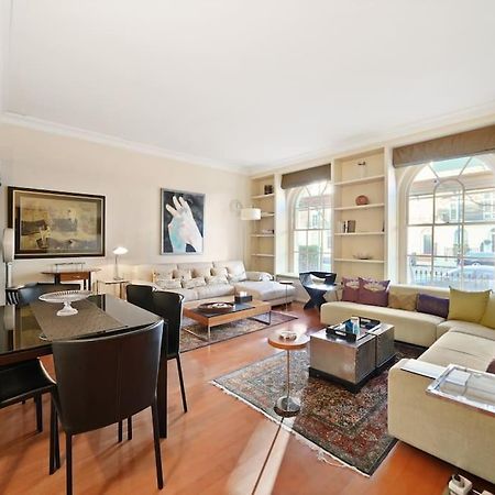 Three Bedroom Flat In Belgravia Londra Exterior foto